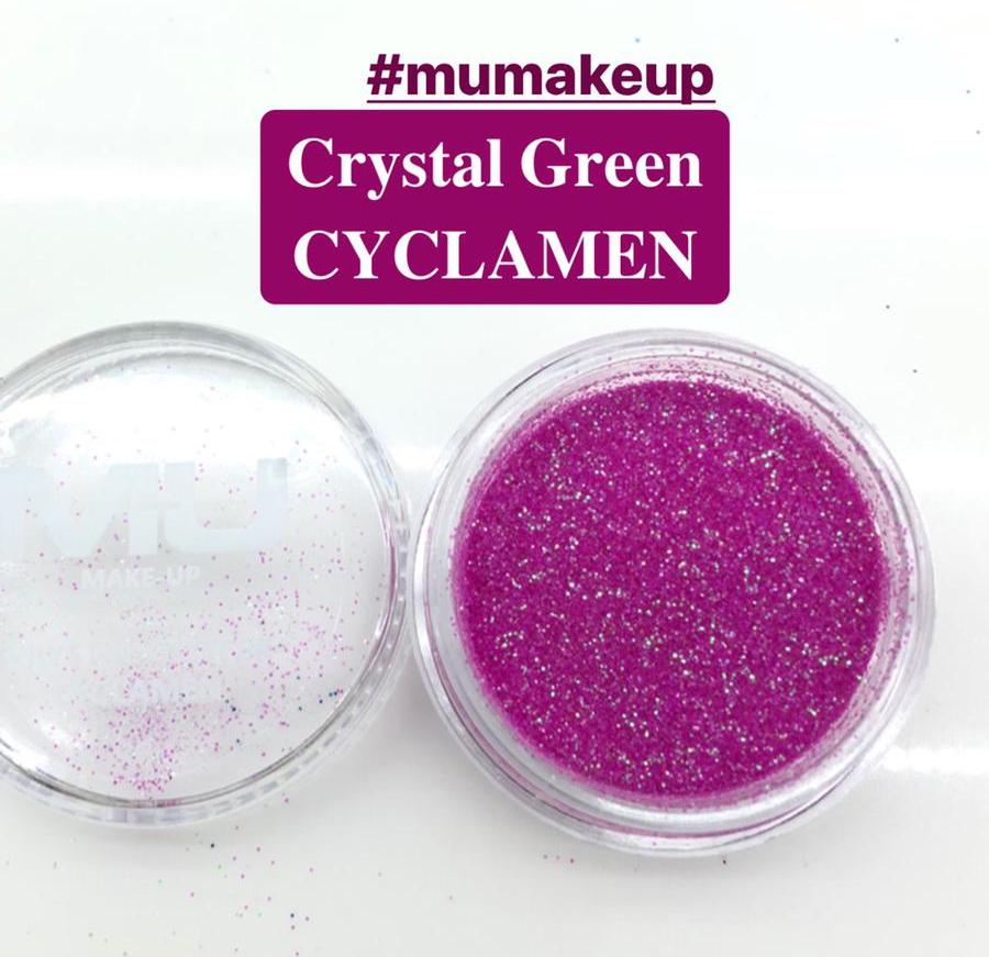 Crystal glitter nail art mu make up